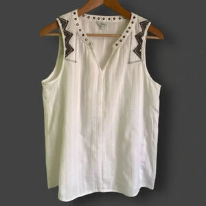 Reitmans  Embroidered Tank Top Blouse